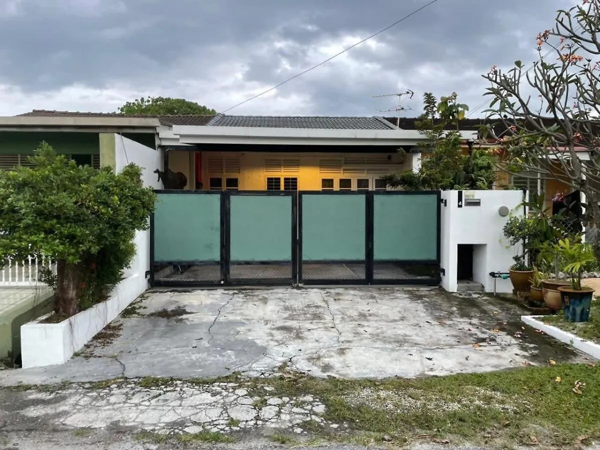 Holiday home Unique Design House, 2Br House - Near Ipoh Local Foodies